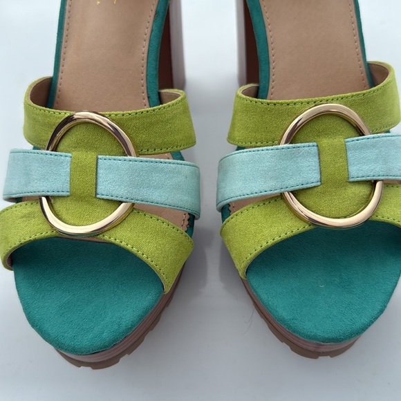 Comfort Est 1946 Women’s Platform 4” Dress Sandal Size 8 - Picture 7 of 9